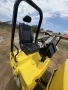 ВАЛЯК ПОД НАЕМ - Двубандажен вибрационен Dynapack CC102 - 2400кг, снимка 7