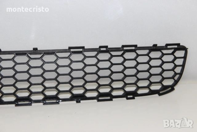 Долна решетка предна броня Toyota Corolla verso (2004-2007г.) 53112-0F010 / 531120F010, снимка 3 - Части - 55273095