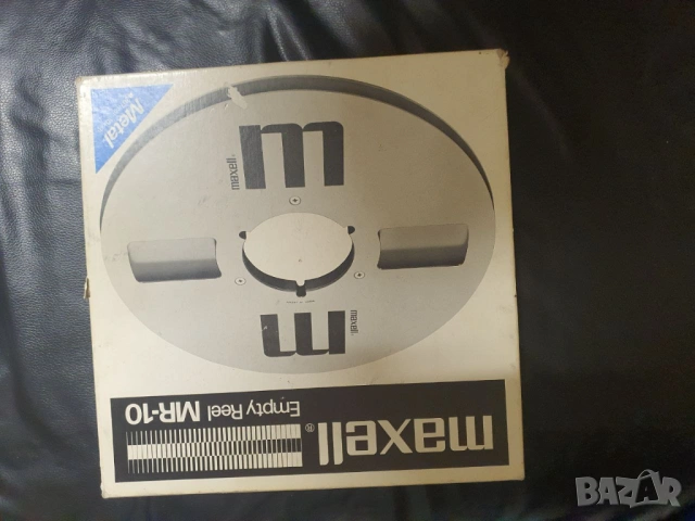 Магнетофонна ролка Maxell с лента и кутия. 26,5см. 10,5" В много добро състояние 80€, снимка 4 - Други - 54319386