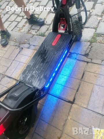 Мощна електрическа тротинетка Kaabo Wolf Warrior 11 Plus, снимка 7 - Други спортове - 55253092