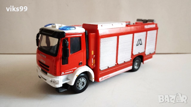 Iveco Magirus RW Feuerwehr Bburago - Мащаб 1:50, снимка 2 - Колекции - 54852882