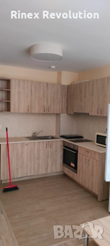 Двустаен апартамент под наем в Центъра, снимка 8 - Апартаменти - 54111169