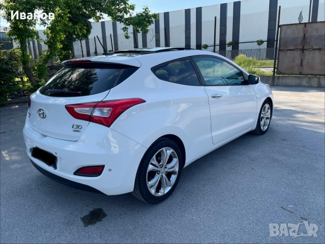 Хюндай I30 Exclusive, снимка 3 - Автомобили и джипове - 54448444