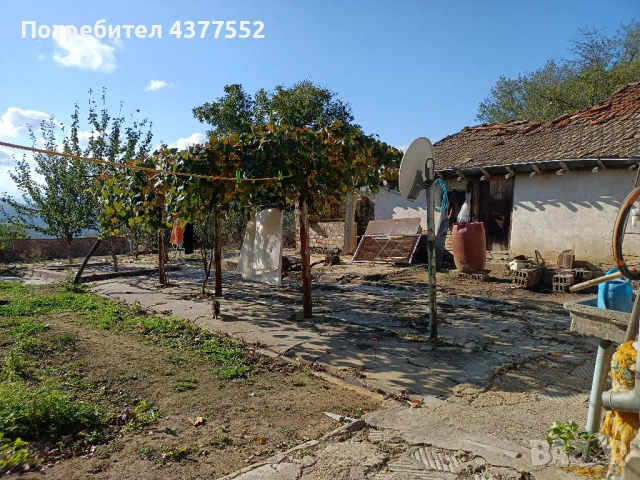 Продавам къща в село Черни Бряг, община Антоново, 64 кв.м с двор, снимка 9 - Къщи - 54828963