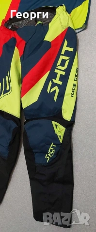 Екип за мотокрос и ръкавици Shot Race Gear M, снимка 5 - Аксесоари и консумативи - 54639934