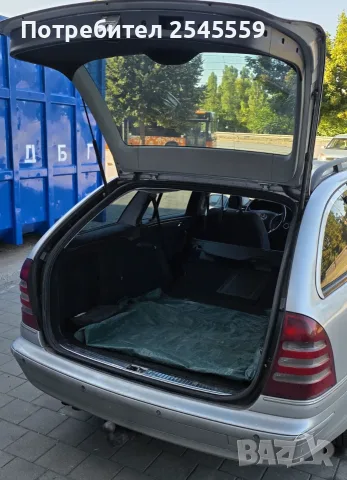 Mercedes C 220 CDI Avantgarde (W203), снимка 3 - Автомобили и джипове - 55565627