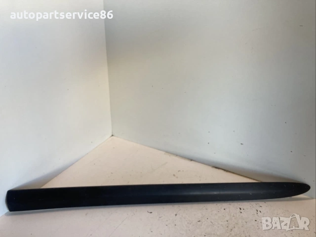 Лайсна за предна лява врата за Nissan Almera N16 (2006) 80871Bm700