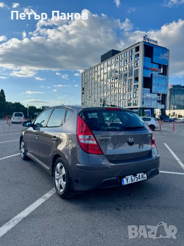 Hyundai i30 1.6 бензин/газ 126к.с., снимка 11 - Автомобили и джипове - 54752039