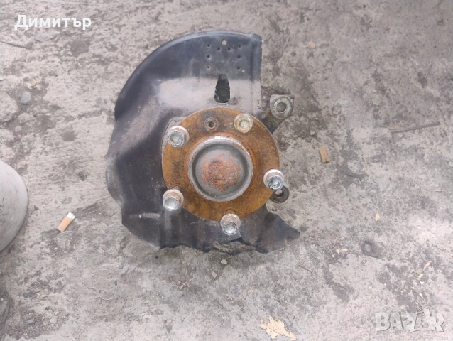 Шенкел С Главина Преден Ляв За БМВ Е46 2000г / BMW E46 2000y