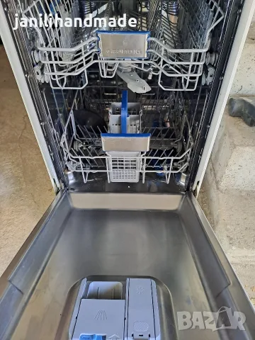 Съдомиялна Grundig, снимка 3 - Съдомиялни - 55508473