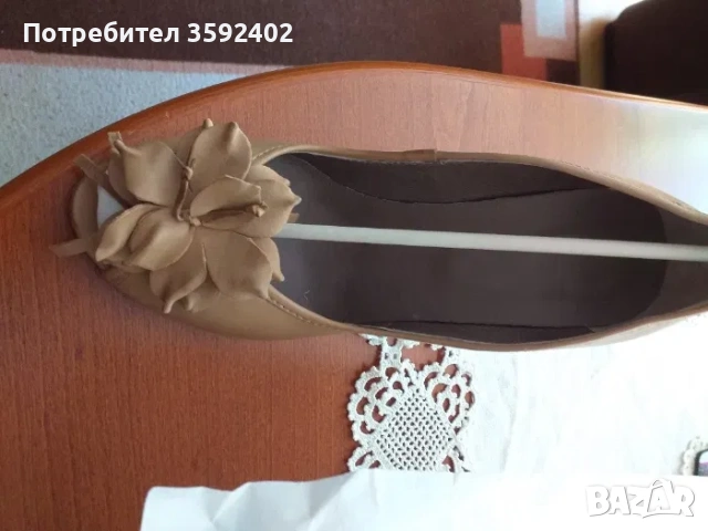 Продавам изгодно 2 чифта дамски италиански обувки от естествена кожа, снимка 3 - Дамски ежедневни обувки - 54526637