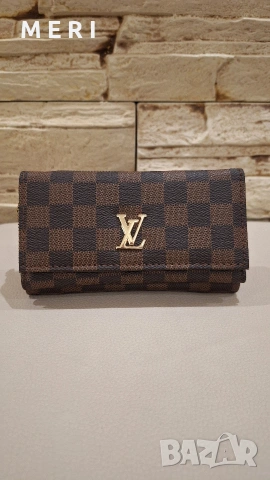 Дамкси портмонета GUESS LV , снимка 2 - Портфейли, портмонета - 55195515