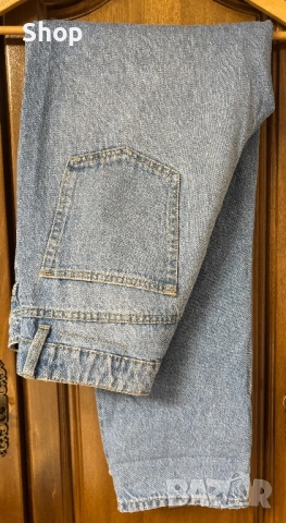 Дънки на Bershka , снимка 4 - Дънки - 54092936