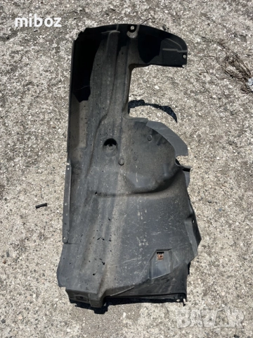 Подкалник преден ляв БМВ Е90 E91 BMW, снимка 2 - Части - 55306721