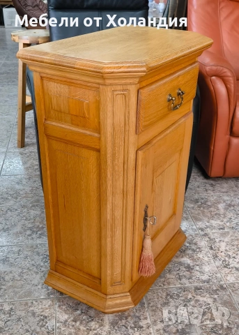 Светло дъбово шкафче, снимка 2 - Шкафове - 54133886