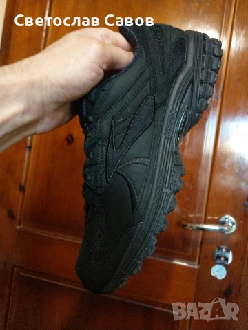 Brooks 43нм. 27,5см., снимка 2 - Маратонки - 54177102