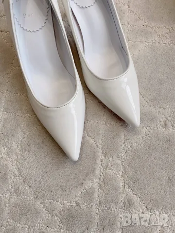 Christian Louboutin Kate 85 Patent Pumps – White, снимка 7 - Дамски обувки на ток - 55417772