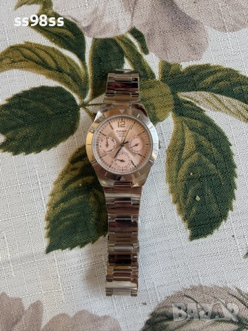 Дамски часовник Casio нов, снимка 2 - Дамски - 55482682