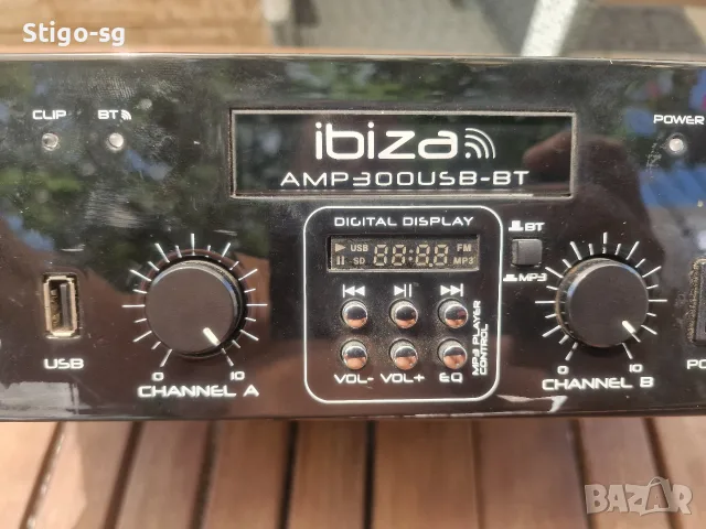 Усилвател Ibiza Sound AMP300USB-BT., снимка 2 - Ресийвъри, усилватели, смесителни пултове - 55321528