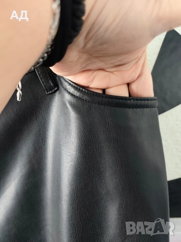 Панталон имитация на кожа , снимка 4 - Панталони - 54363476