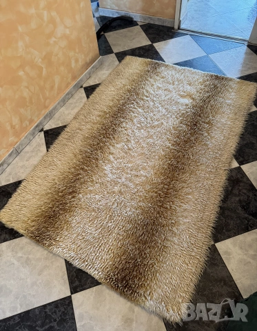 Голям китеник в цвят екрю