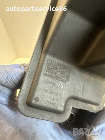 Вакуумен резервоар за Citroen C4 Grand Picasso 2.0 HDi (2009) 9646411180, снимка 2 - Части - 54562835