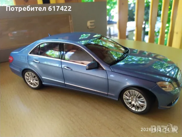 1:18 Метален модел на Mercedes Benz E Class W212 , Minichamps, снимка 2 - Колекции - 55531553