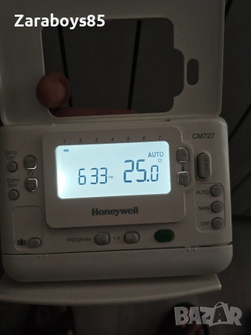 Продавам Газов Котел Bosch Соndеnѕ 2500W WВС 28-1 DCЕ 2+ honeywell CM727, снимка 4 - Отоплителни печки - 53159971