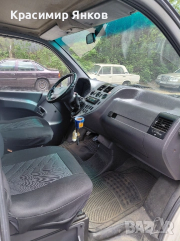 Mercedes Vito 2.2 cdi 2001 година, снимка 5 - Бусове и автобуси - 54388288