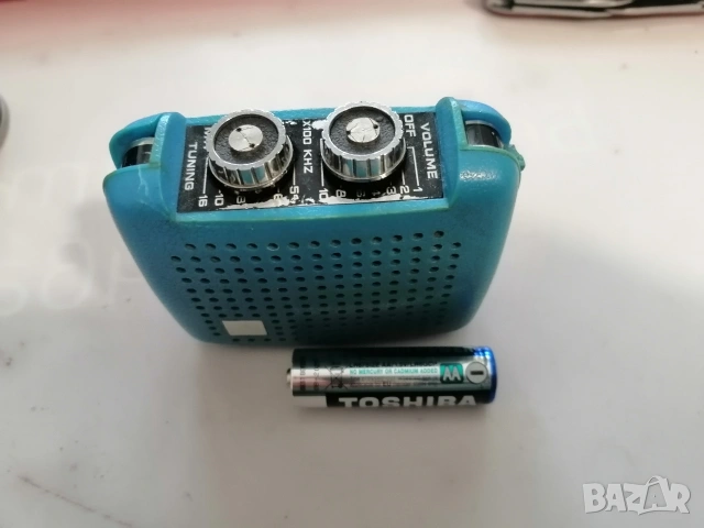 Ретро AM радио LOTUS, снимка 4 - Радиокасетофони, транзистори - 54211616