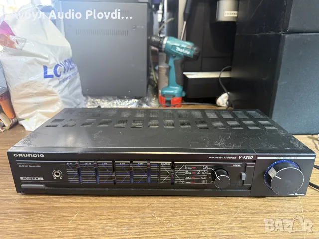 Стерео усилвател Grundig V4200