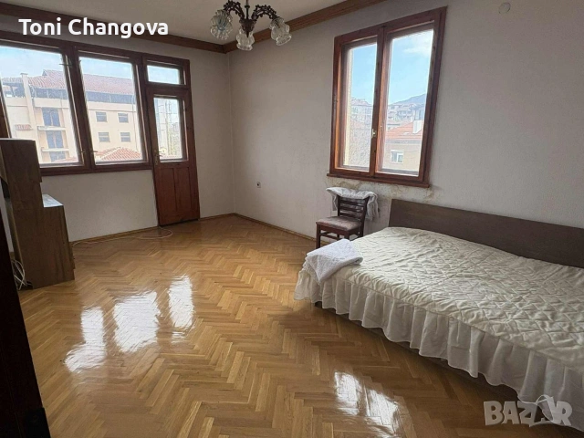 Четиристаен апартамент гр.Петрич, снимка 15 - Апартаменти - 55000186