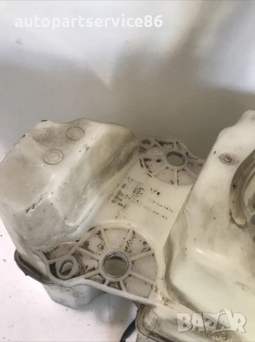 Резервоар за течност за чистачки за предно стъкло за Volvo S80 2.5 TDI (2002) 9178881, снимка 2 - Части - 54029139