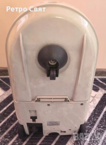 Прахосмукачка Hitachi , снимка 3 - Антикварни и старинни предмети - 54062615