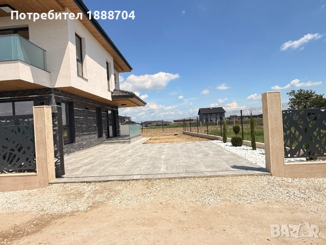 Самостоятелна,бутикова къща!Кв.Коматево!, снимка 6 - Къщи - 54496711