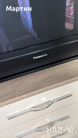 Продавам 42 инчов ТВ Panasonic TH-42PV7P