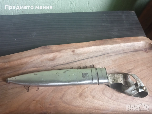 Ретро военен/армейски нож с кания, на дневалния , снимка 7 - Ножове - 55172803