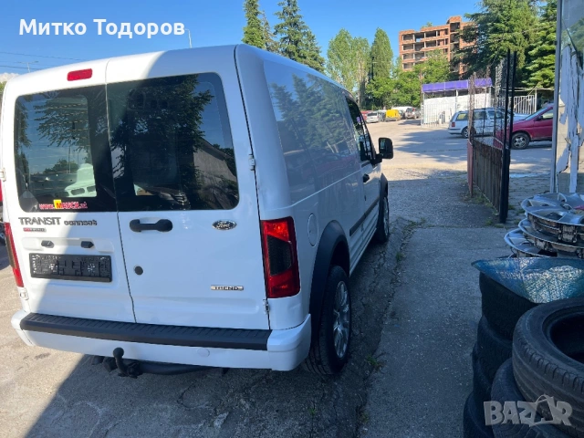 Форд Конект 1.8.90кс.Клима, снимка 10 - Автомобили и джипове - 53060620