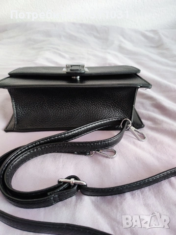 Дамска чанта, снимка 5 - Чанти - 53969065