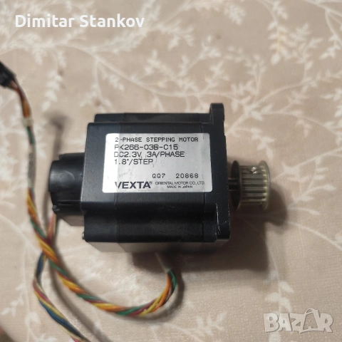 2-фазен стъпков двигател Vexta, модел PK266-03B-C15, произведен от Oriental Motor., снимка 3 - Други машини и части - 55158006