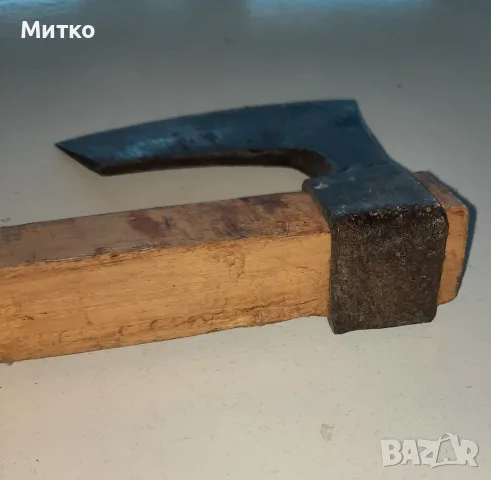 Брадва (Секира) с дървена дръжка за цепене на дърва, снимка 9 - Градински инструменти - 55545415