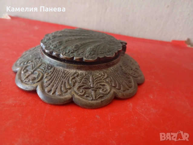 Стара кутия за марки,хапчета,бижута, снимка 4 - Други ценни предмети - 54691865