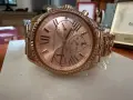 Продавам Дамски позлатен Michael kors в перфектно състояние, цена-69€, снимка 4