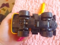 Подарявам играчка кран, снимка 7