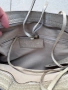 Чантата е в стил Balenciaga, но не е balenciaga, снимка 3