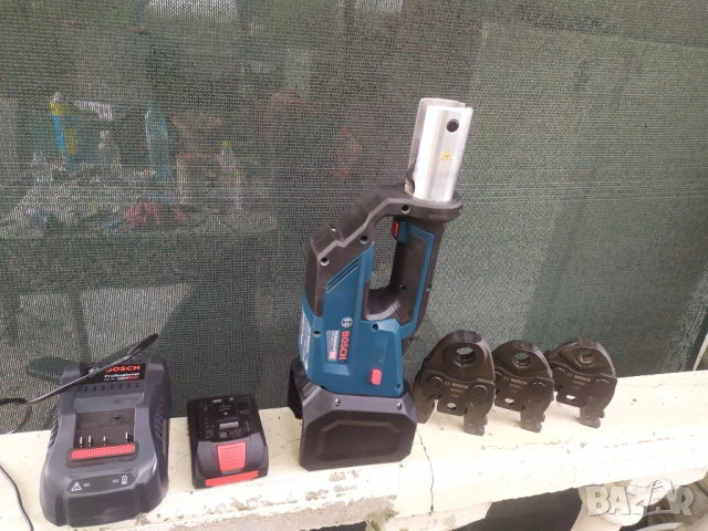 Радиална преса Bosch GPT 18v-19- - като нова , снимка 3 - Други инструменти - 54048491
