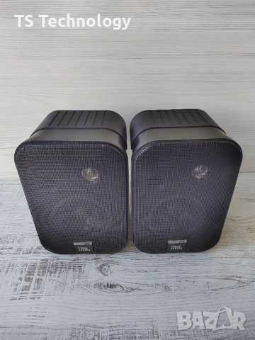  Компактни двулентови тонколони JBL Control One – Перфектно състояние