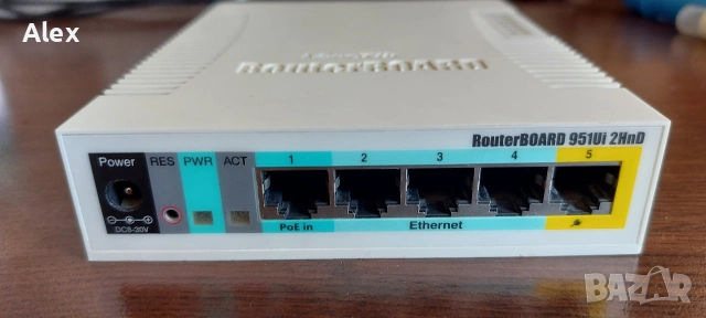 Mikrotik RouterBOARD 951Ui 2HnD