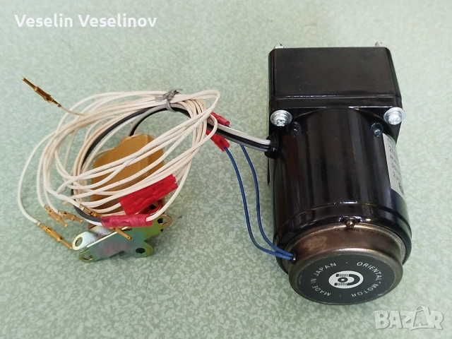 НОВ двигател Oriental Motor с редуктор 50:1 и тахогенератор (100V), снимка 2 - Електродвигатели - 54385552