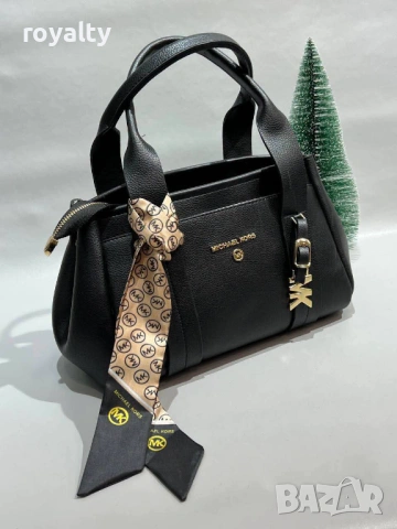 Michael Kors Нова Кожена Дамска Чанта Различни Цветове , снимка 2 - Чанти - 54649763